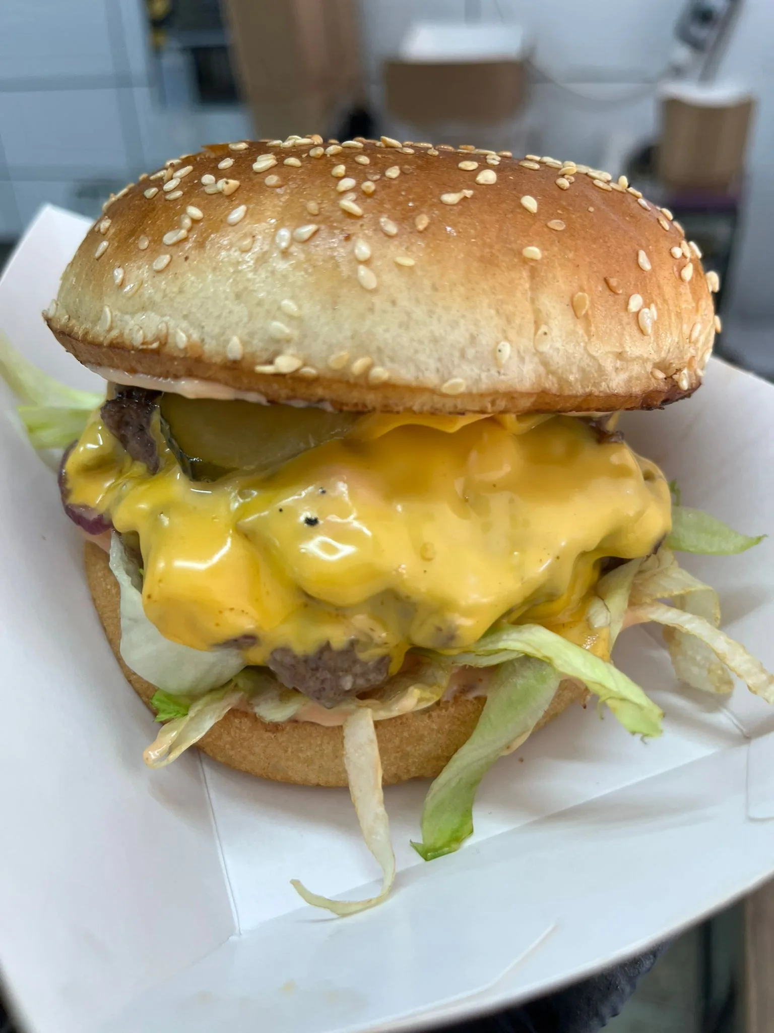 Dublu Cheeseburger